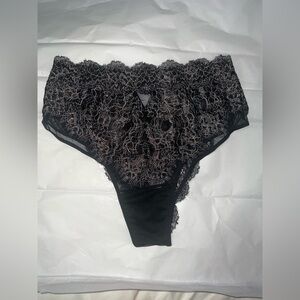 NWT Victoria’s Secret Foiled High Waist Cheeky 
Size Small
